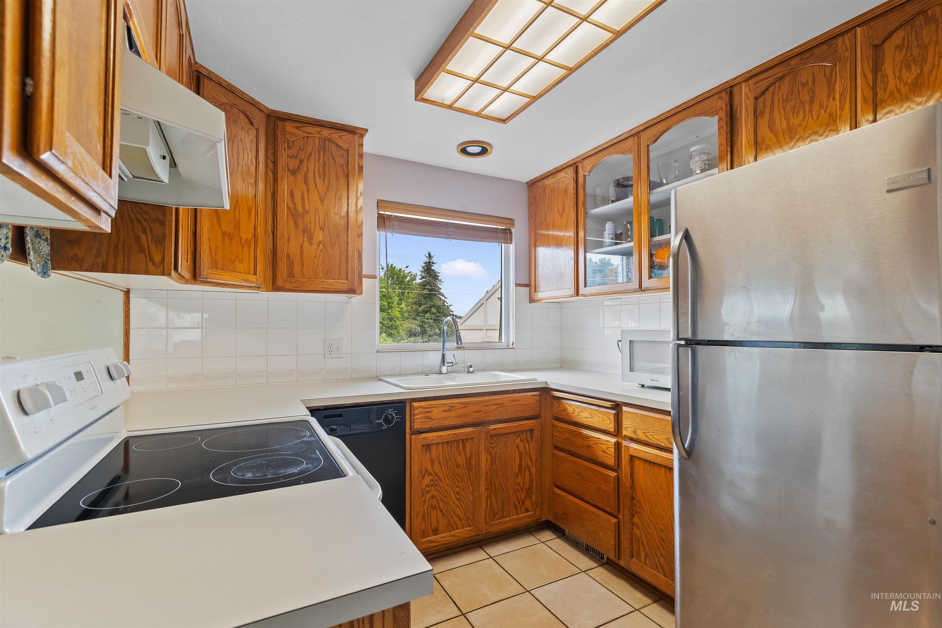 3620 18th Street C Property Photo 5