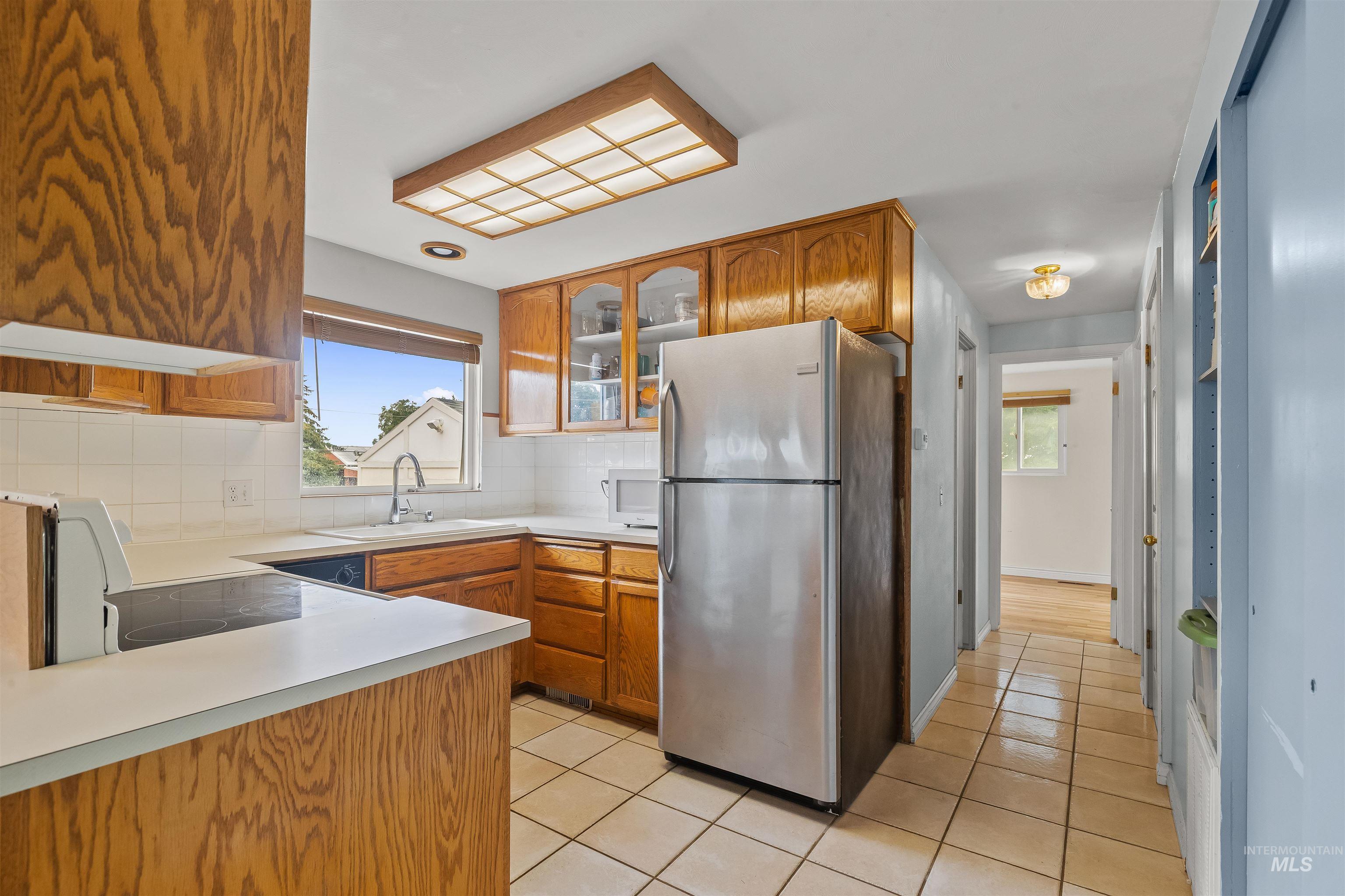 3620 18th Street C Property Photo 6