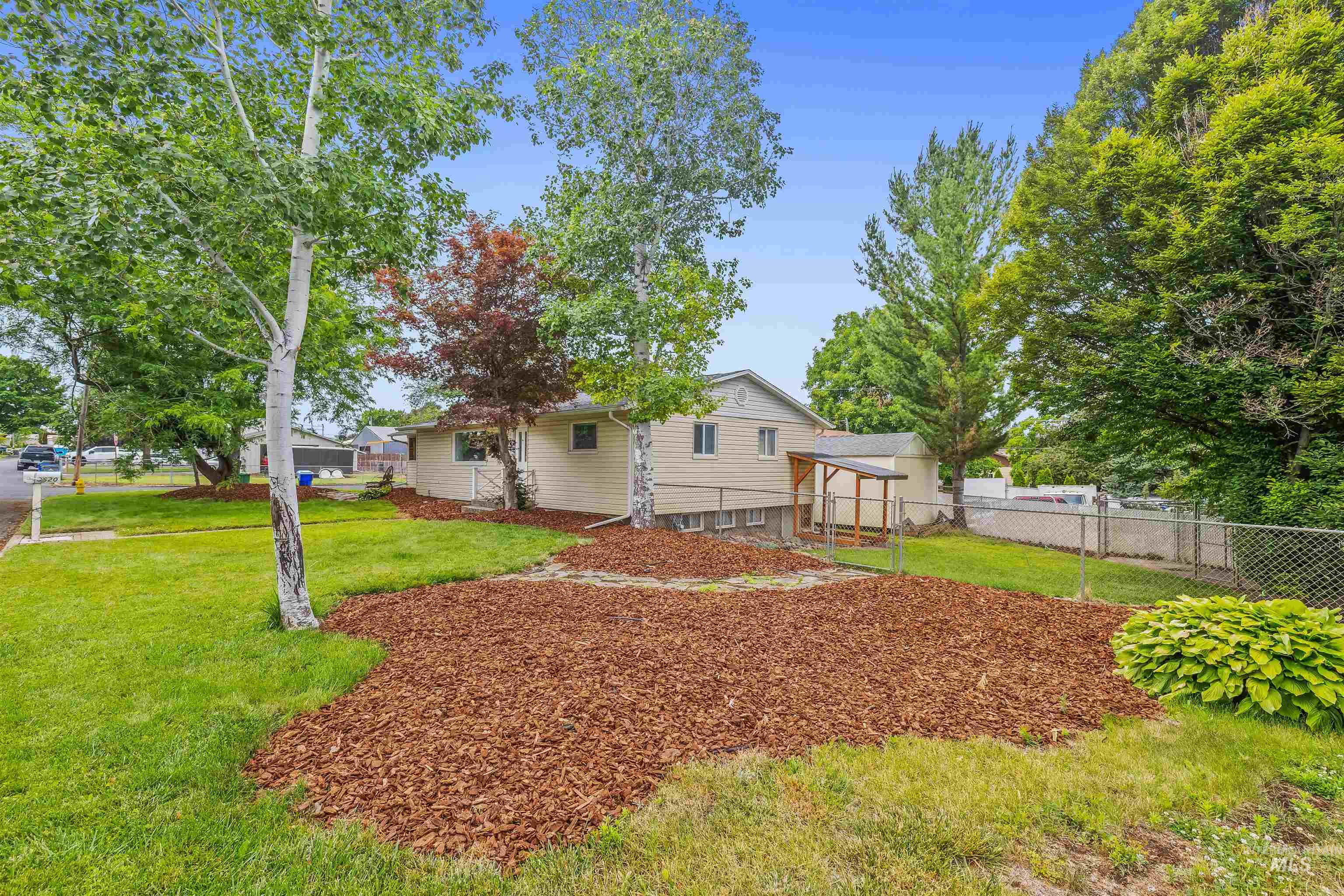 3620 18th Street C Property Photo 32