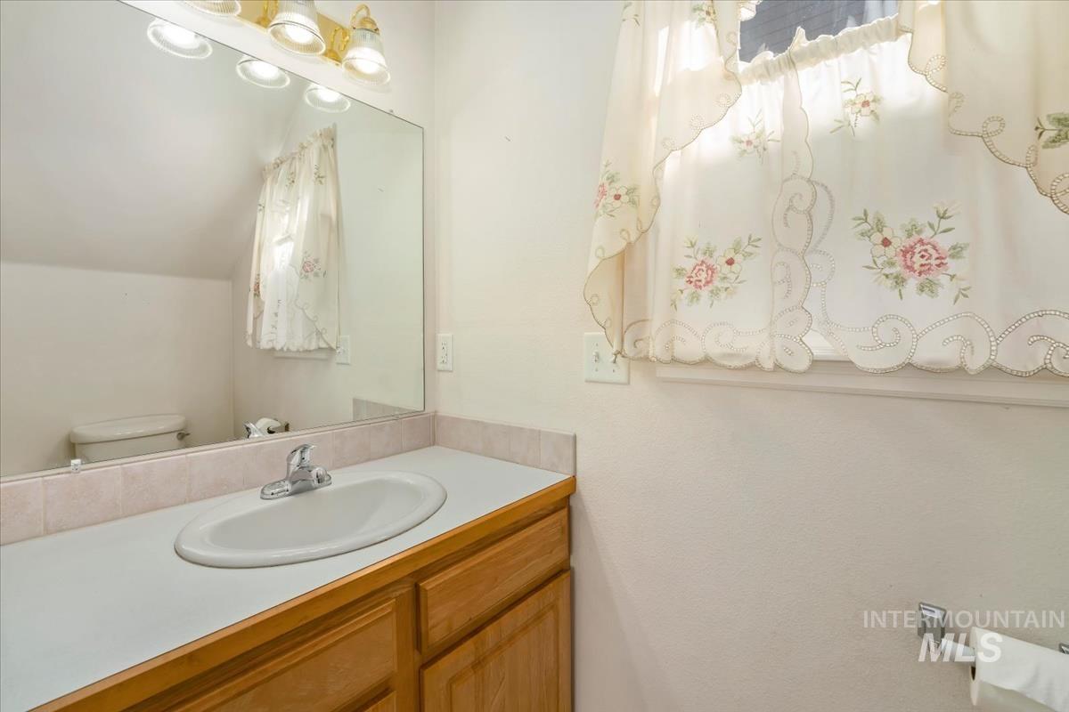 11374 W Arch St Property Photo 13
