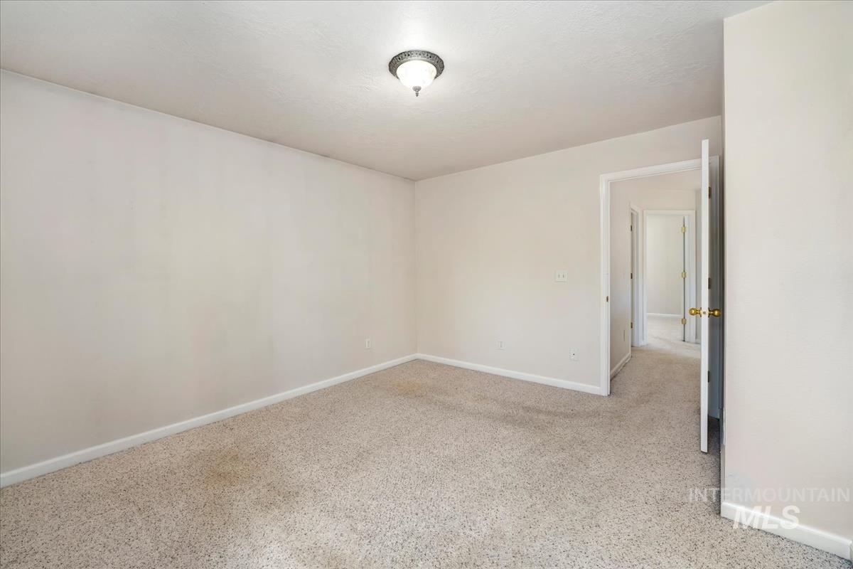 11374 W Arch St Property Photo 31