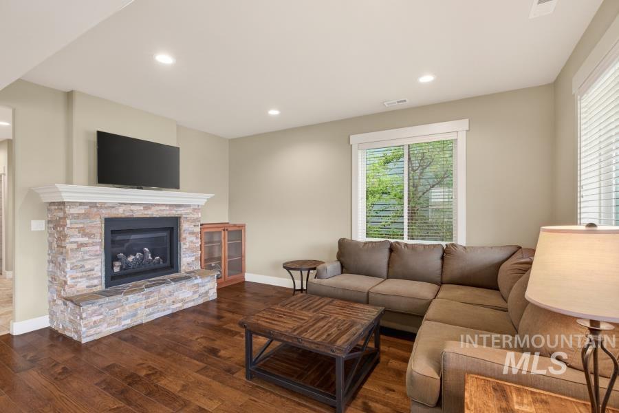 2509 White Avenue Property Photo 5