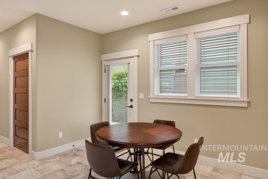 2509 White Avenue Property Photo 15