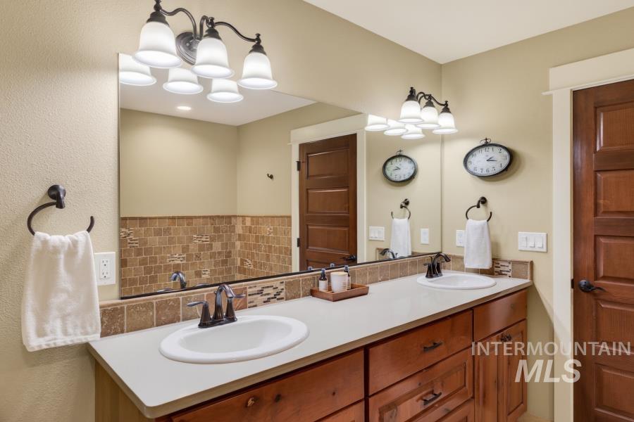 2509 White Avenue Property Photo 26