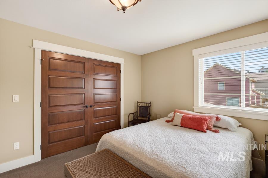 2509 White Avenue Property Photo 31