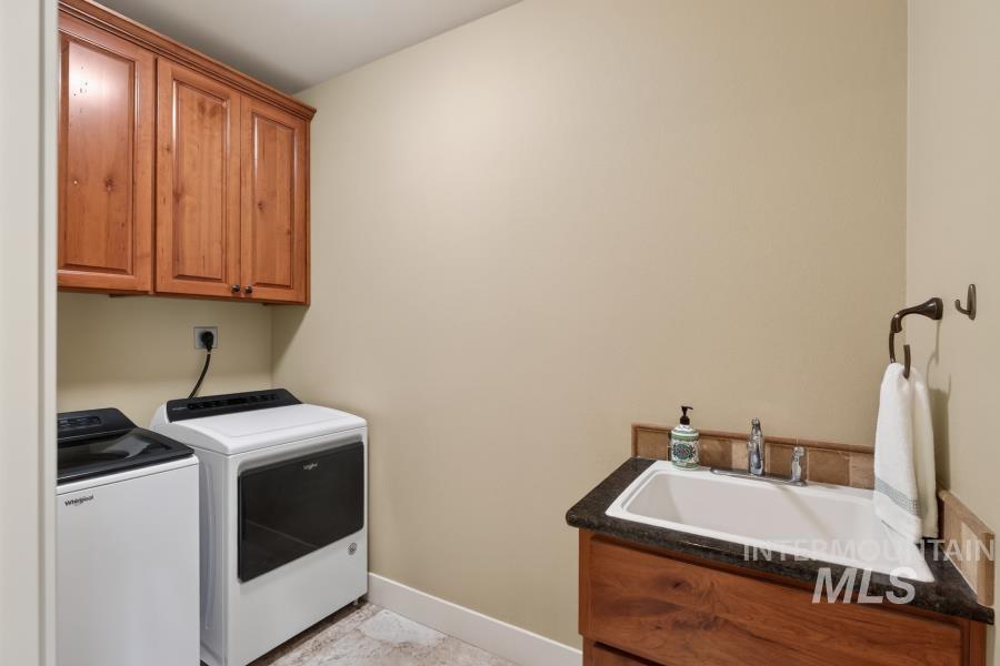 2509 White Avenue Property Photo 37