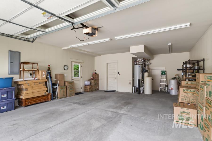 2509 White Avenue Property Photo 41