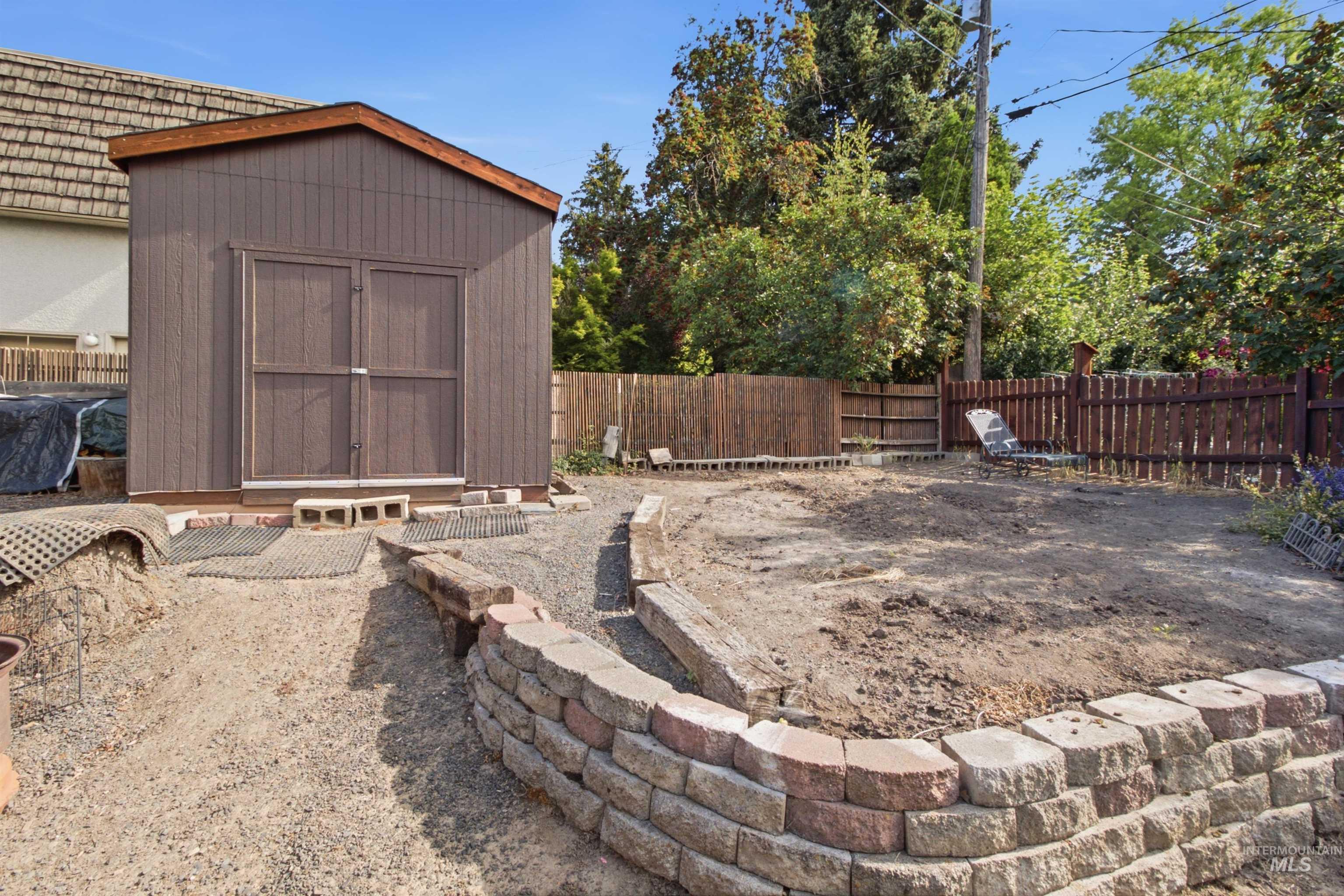 1426 View St Property Photo 43