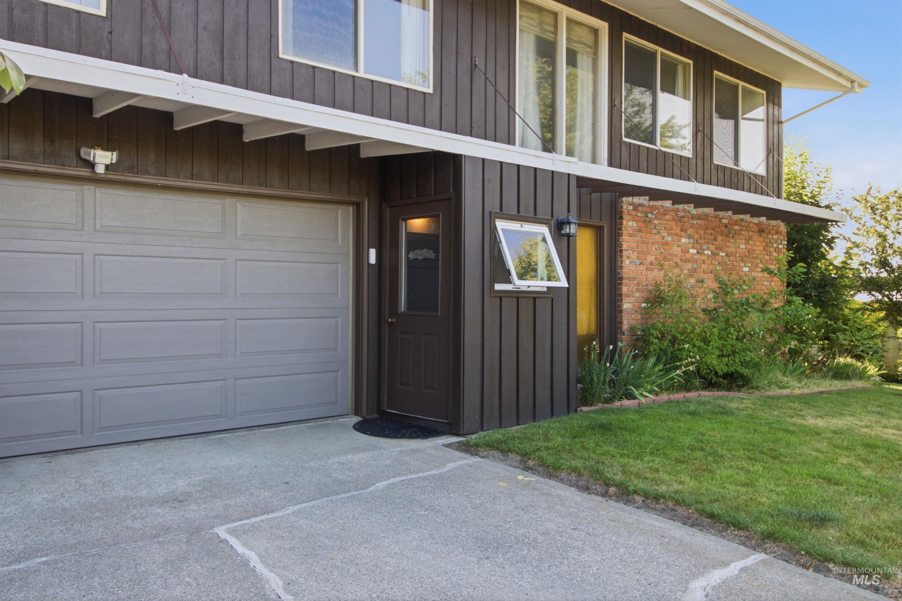 1426 View St Property Photo 46