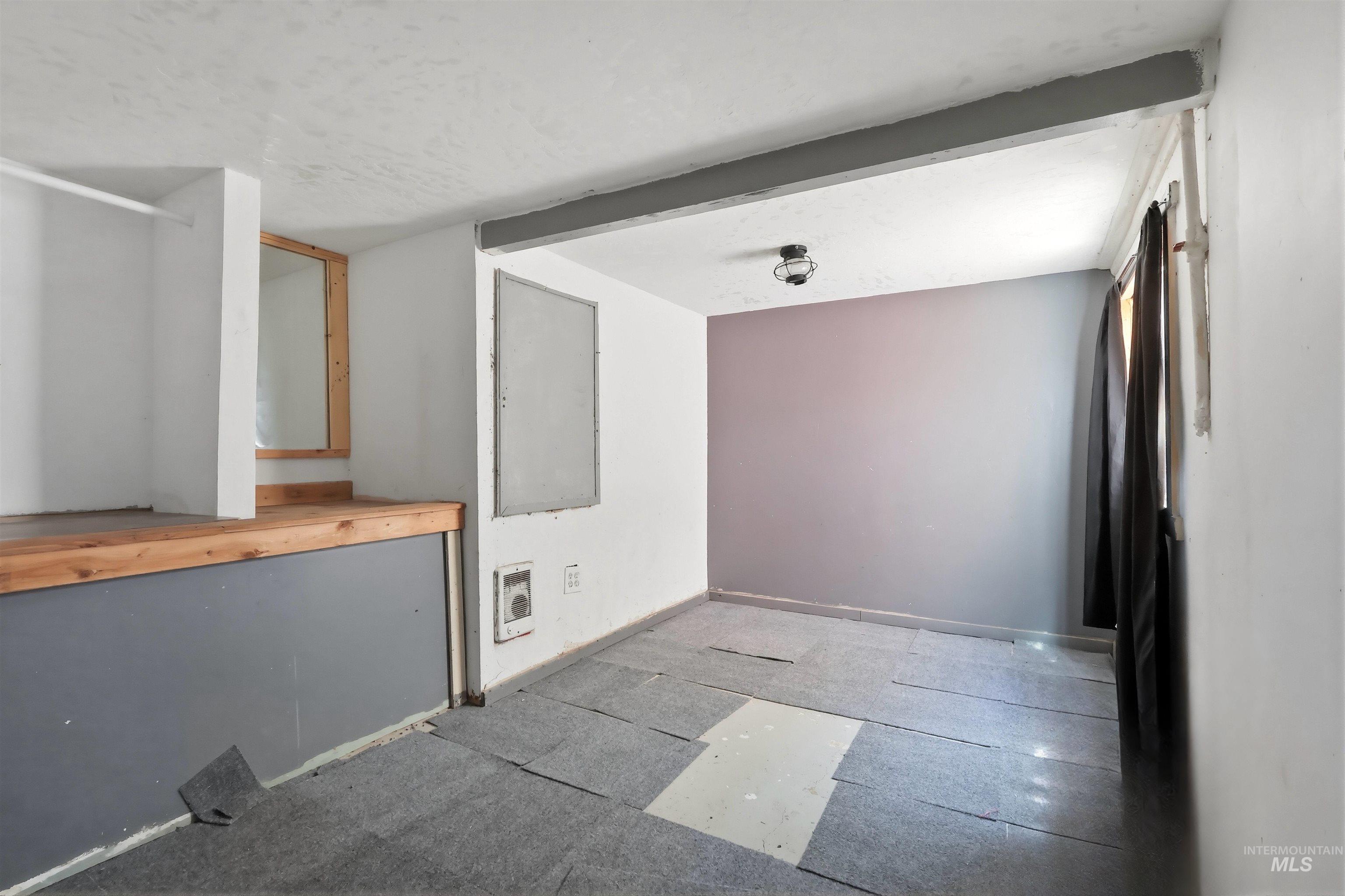 729 California St Property Photo 6