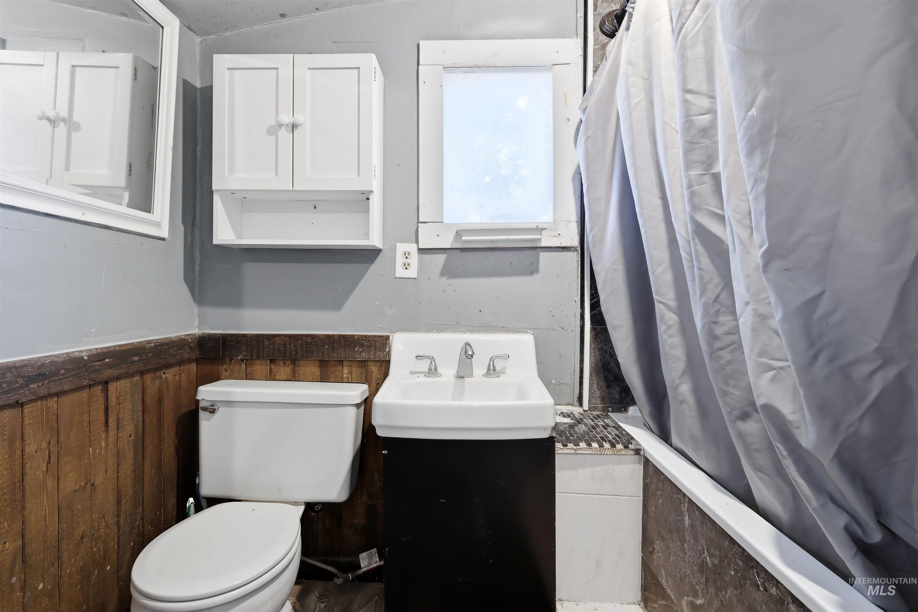 729 California St Property Photo 22