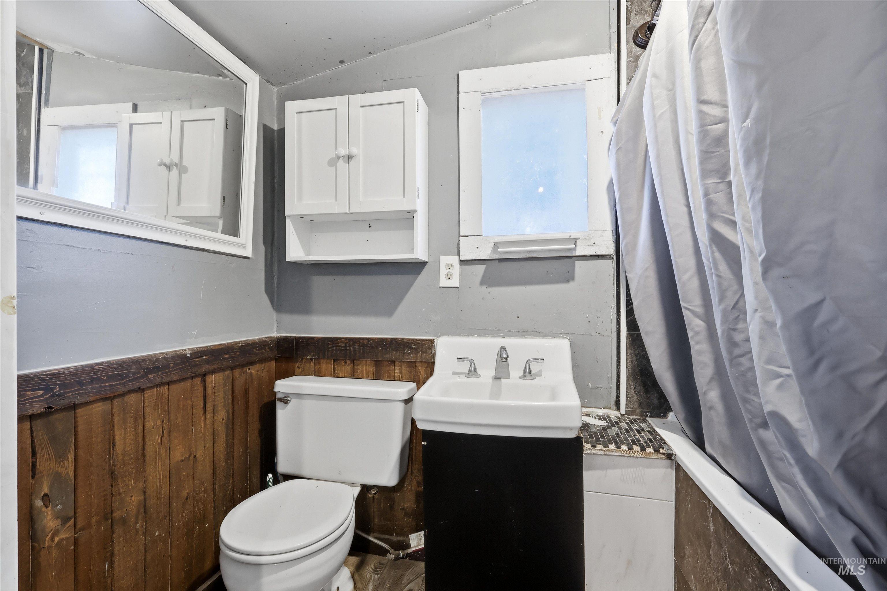 729 California St Property Photo 23