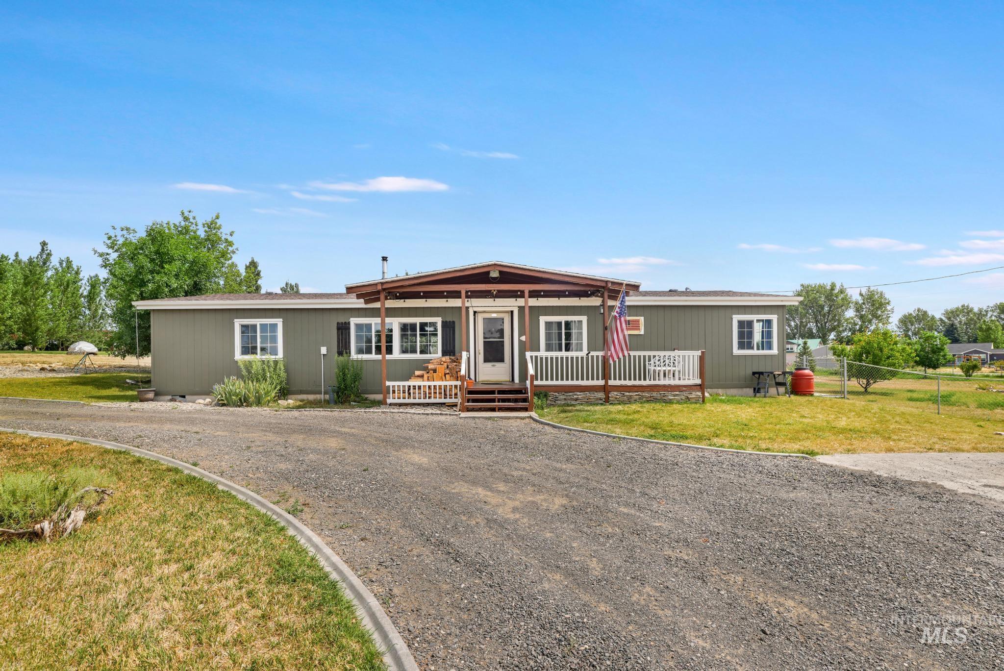 554 N Waucanza St Property Photo 36