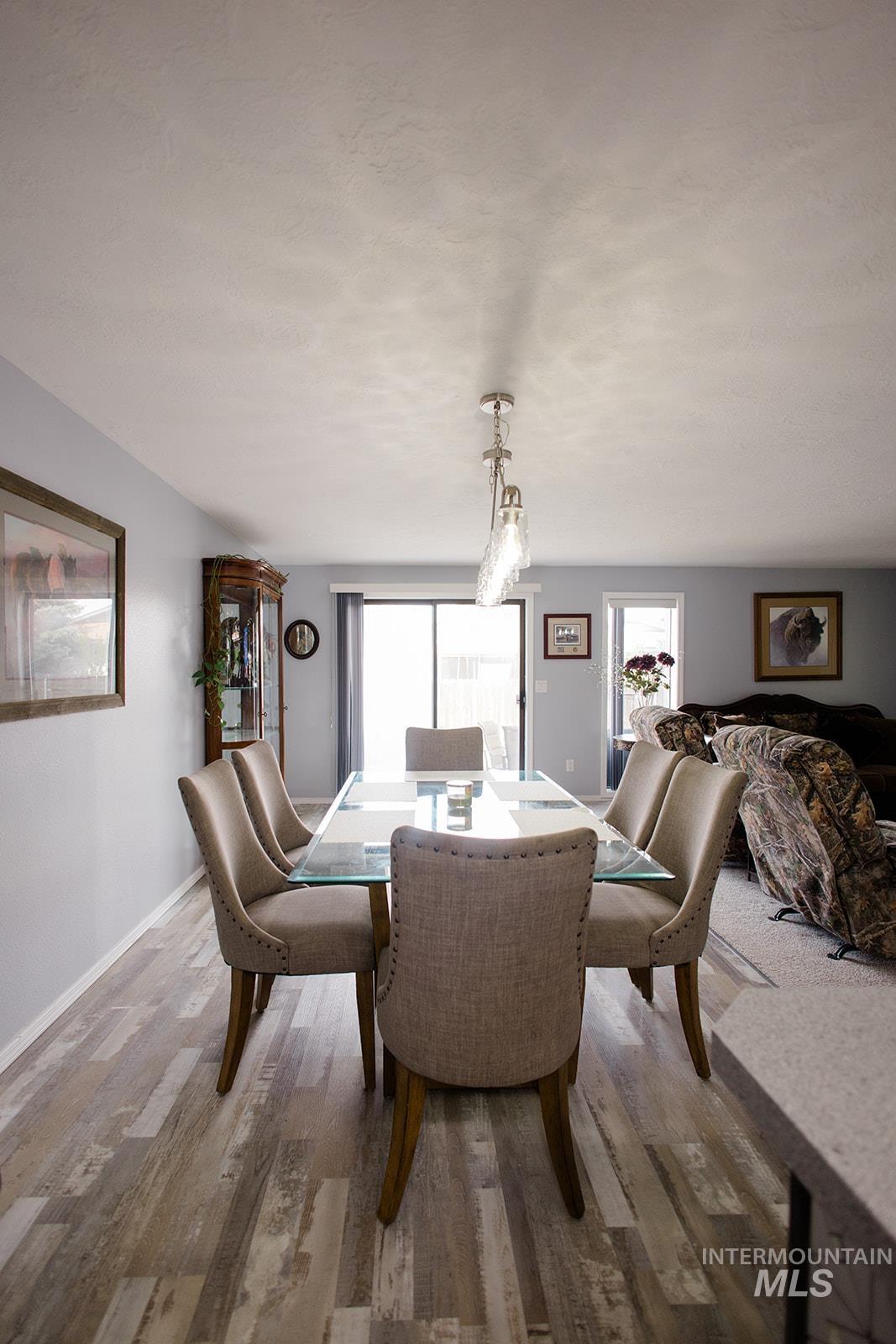 1530 Rosewood St Property Photo 14