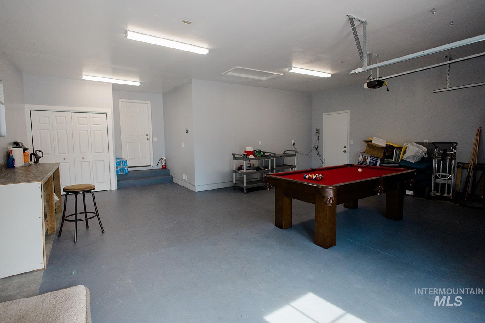 1530 Rosewood St Property Photo 39