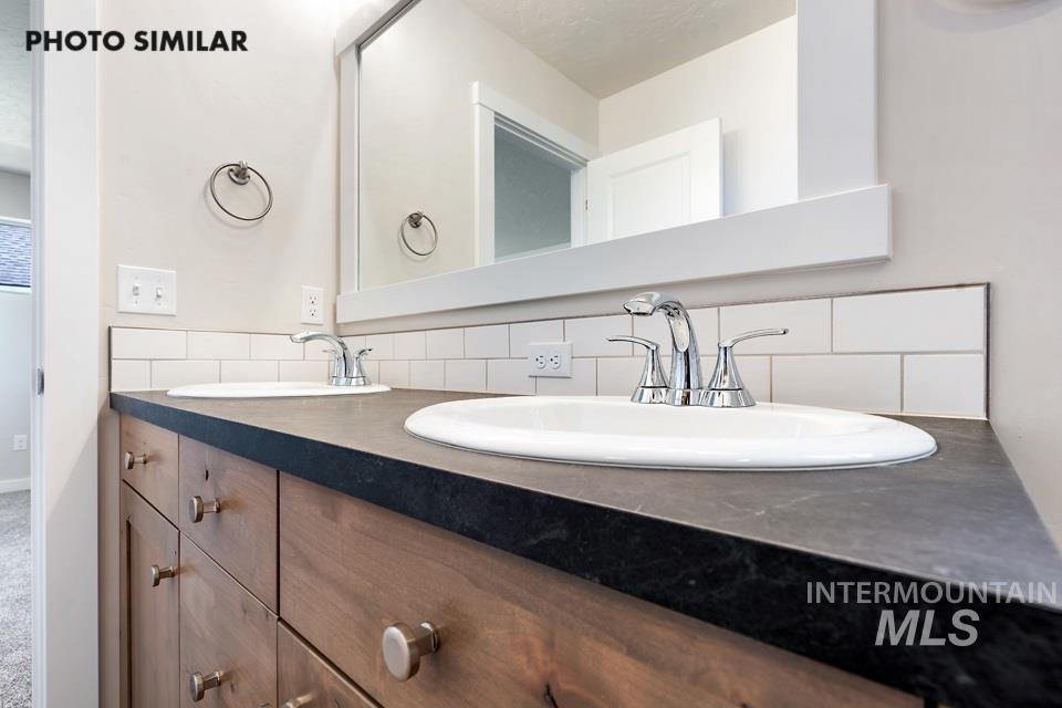903 Portage Way Property Photo 28