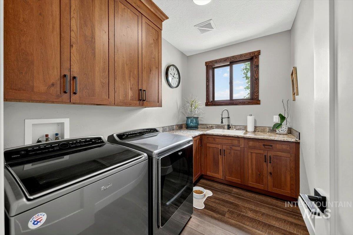 6255 Bennett Rd. Property Photo 25
