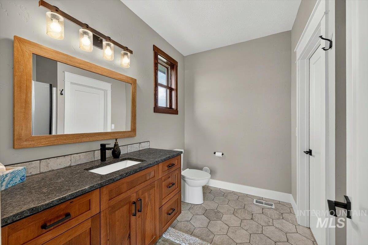 6255 Bennett Rd. Property Photo 29