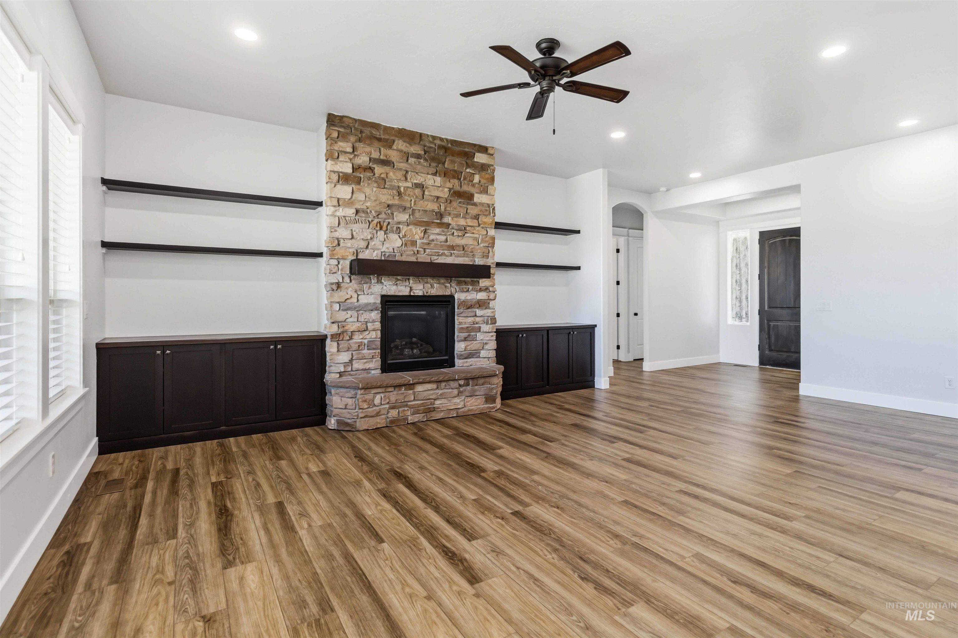 3218 N Cherry Laurel Way Property Photo 8