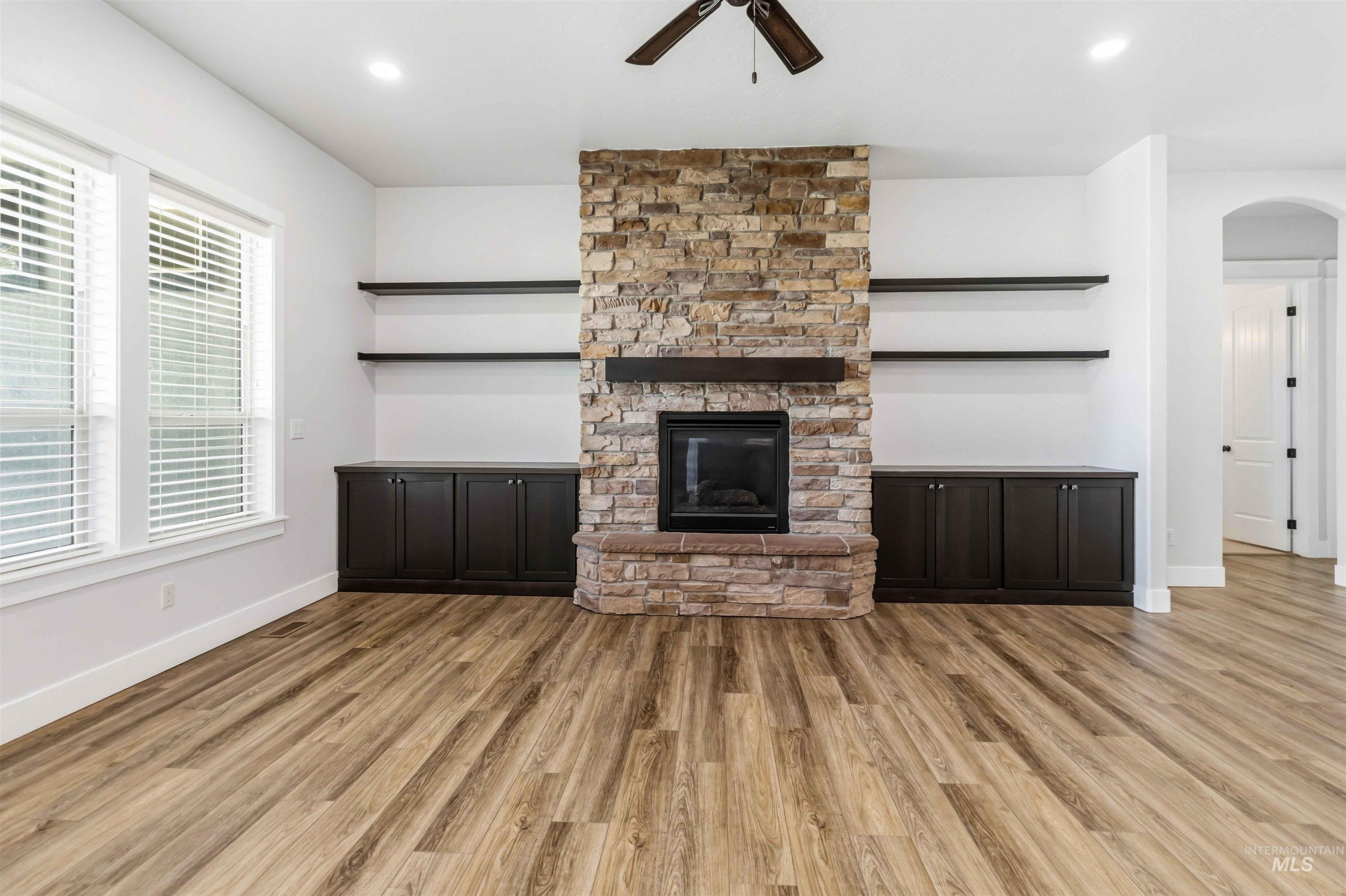 3218 N Cherry Laurel Way Property Photo 9