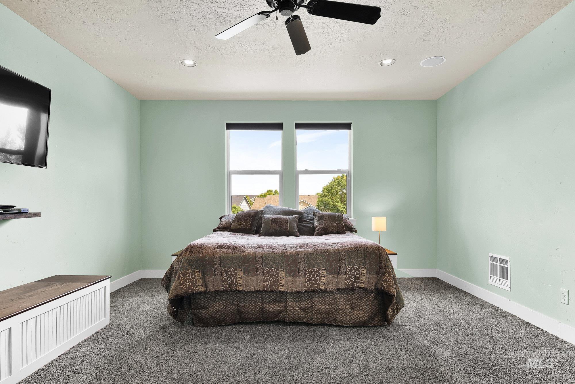 220 S Wildgrass Property Photo 25
