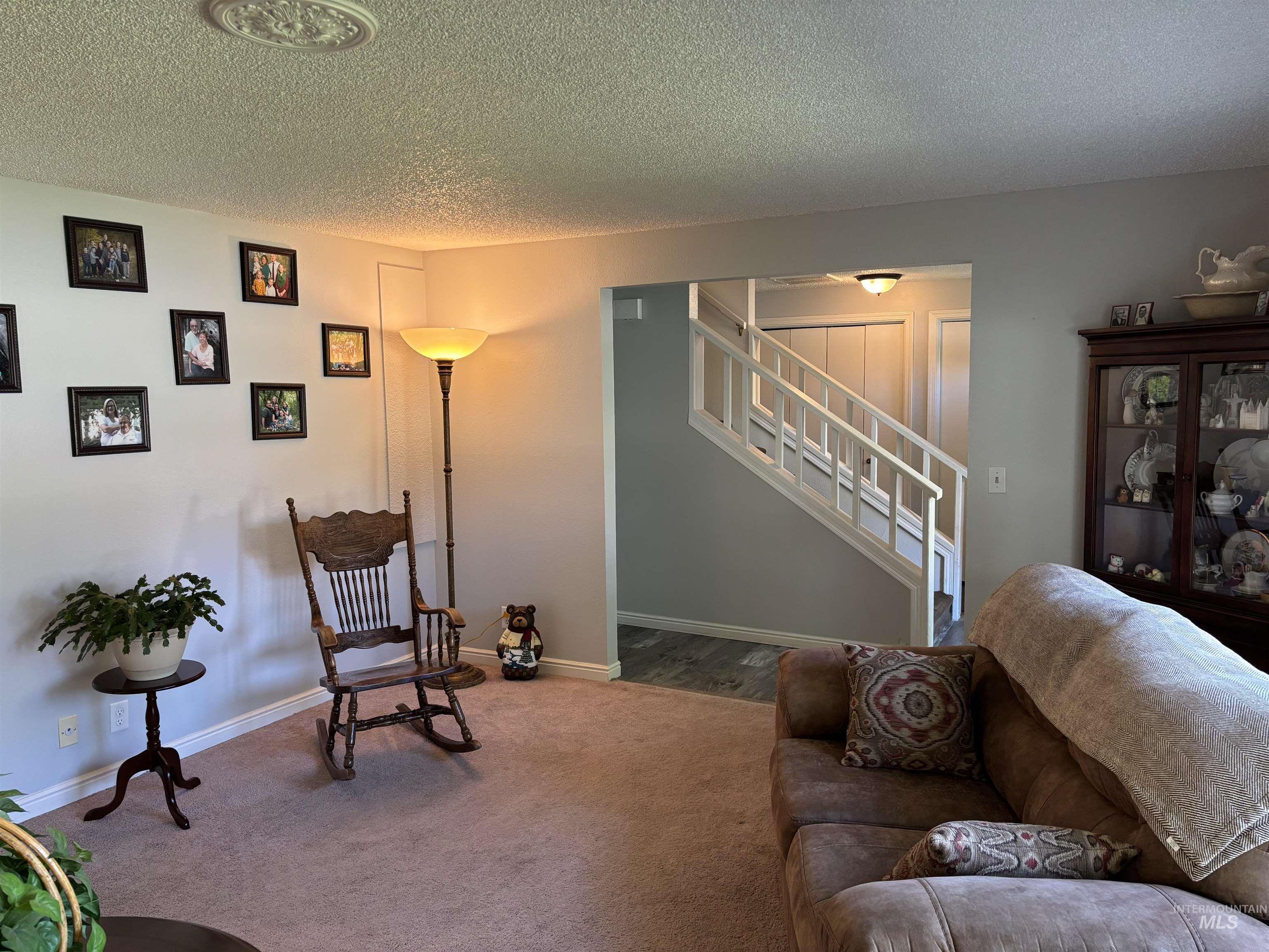 1135 S Haskett Property Photo 19