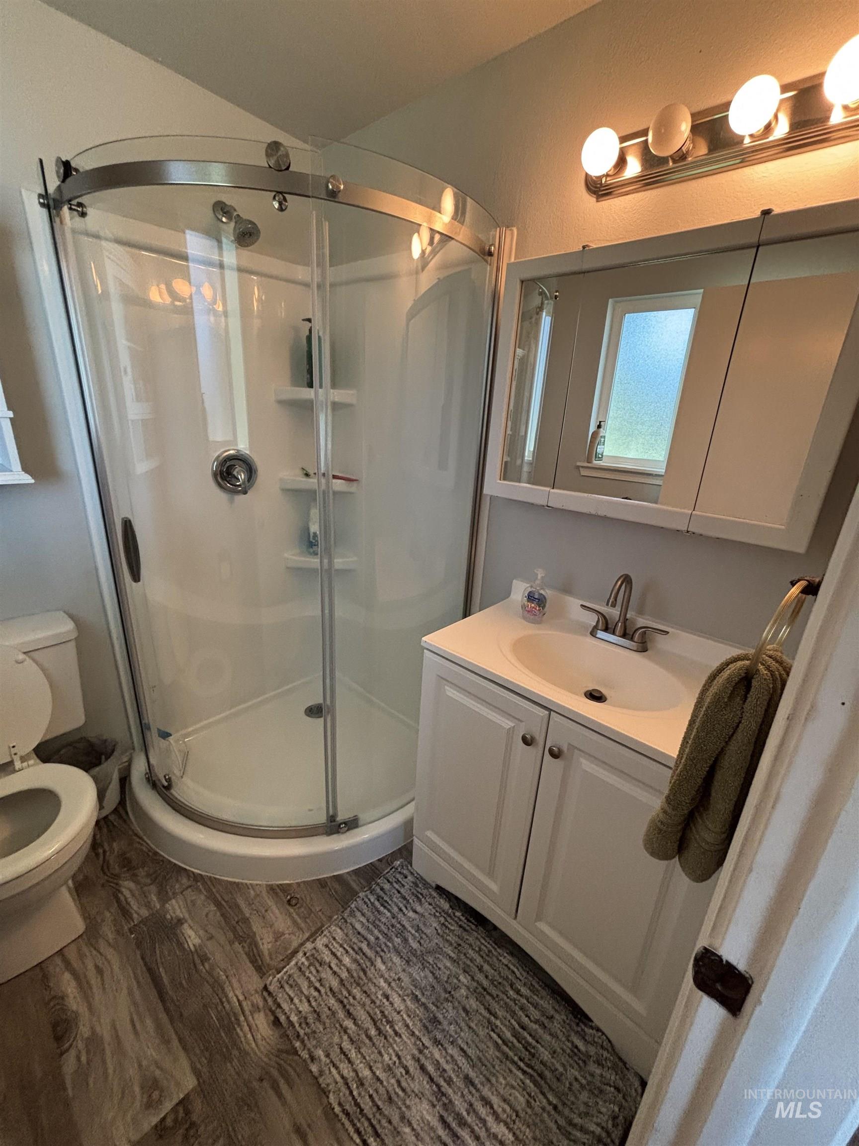 1135 S Haskett Property Photo 32