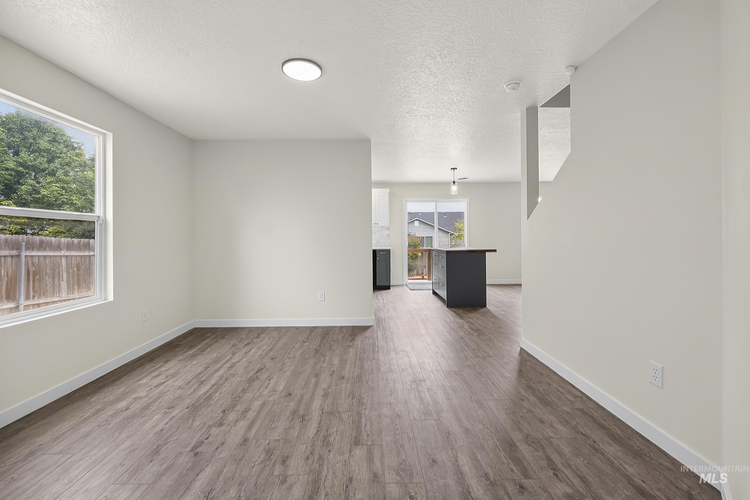 4415 Duke St Property Photo 5