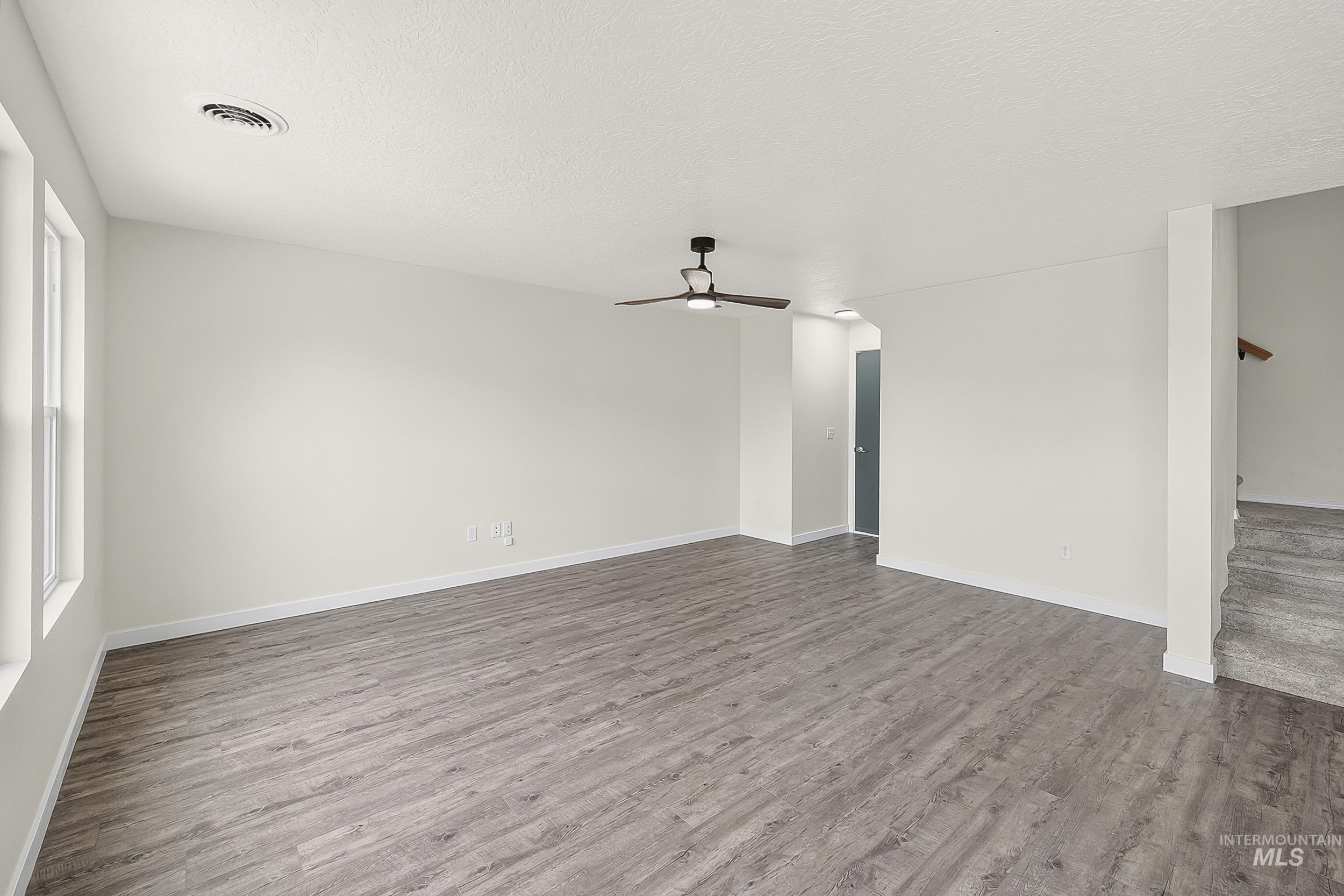 4415 Duke St Property Photo 12