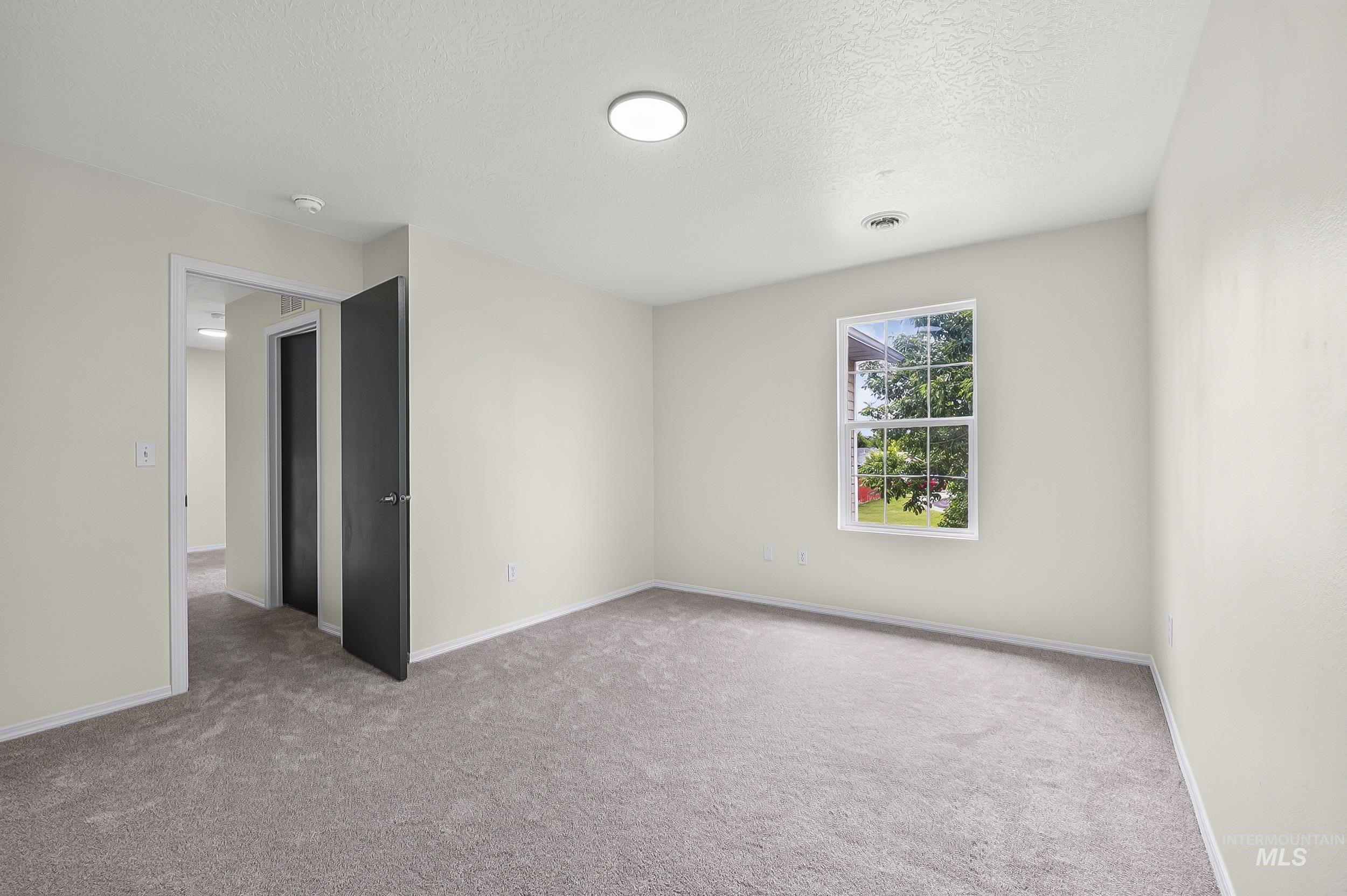 4415 Duke St Property Photo 18