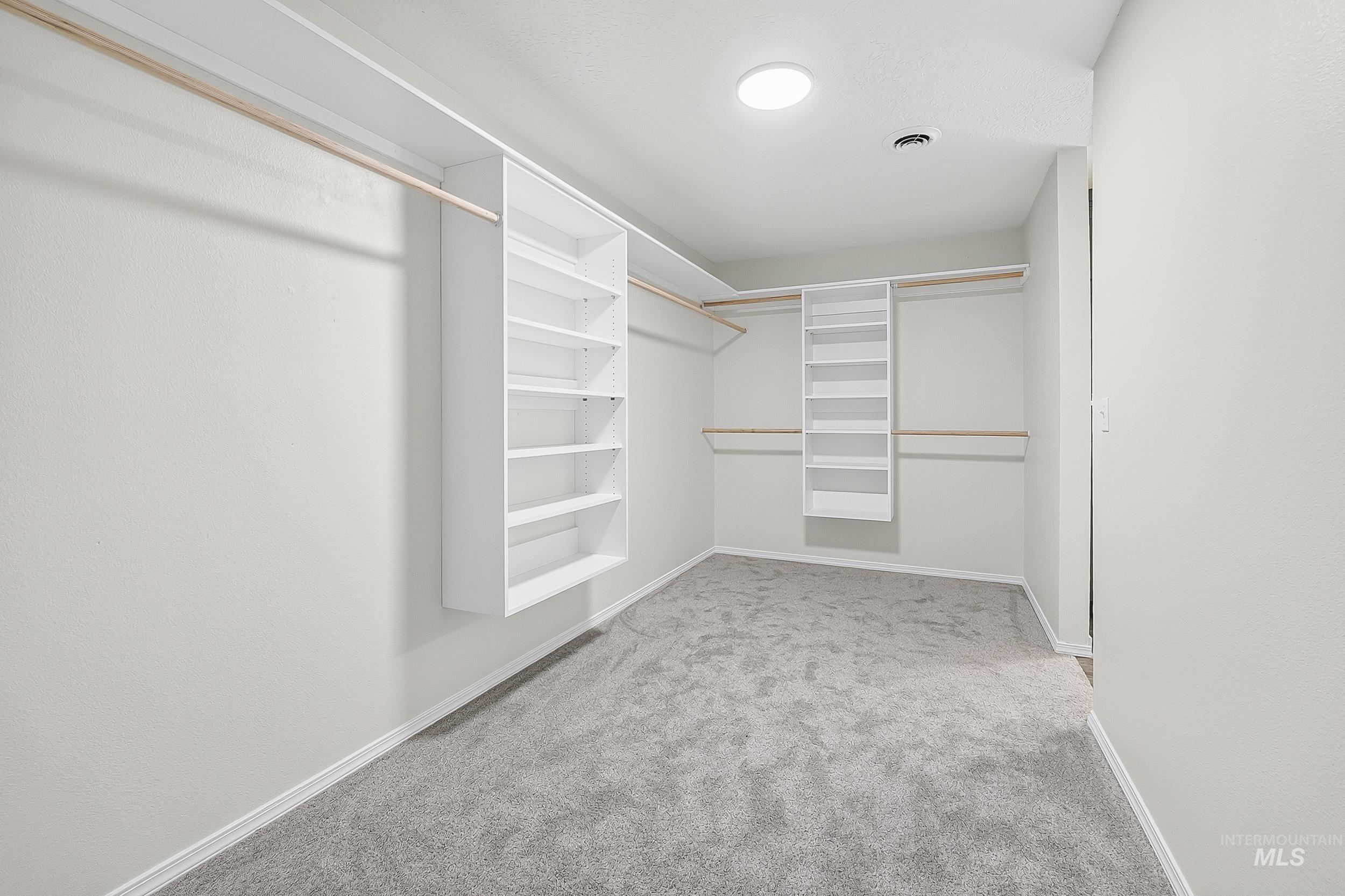 4415 Duke St Property Photo 21