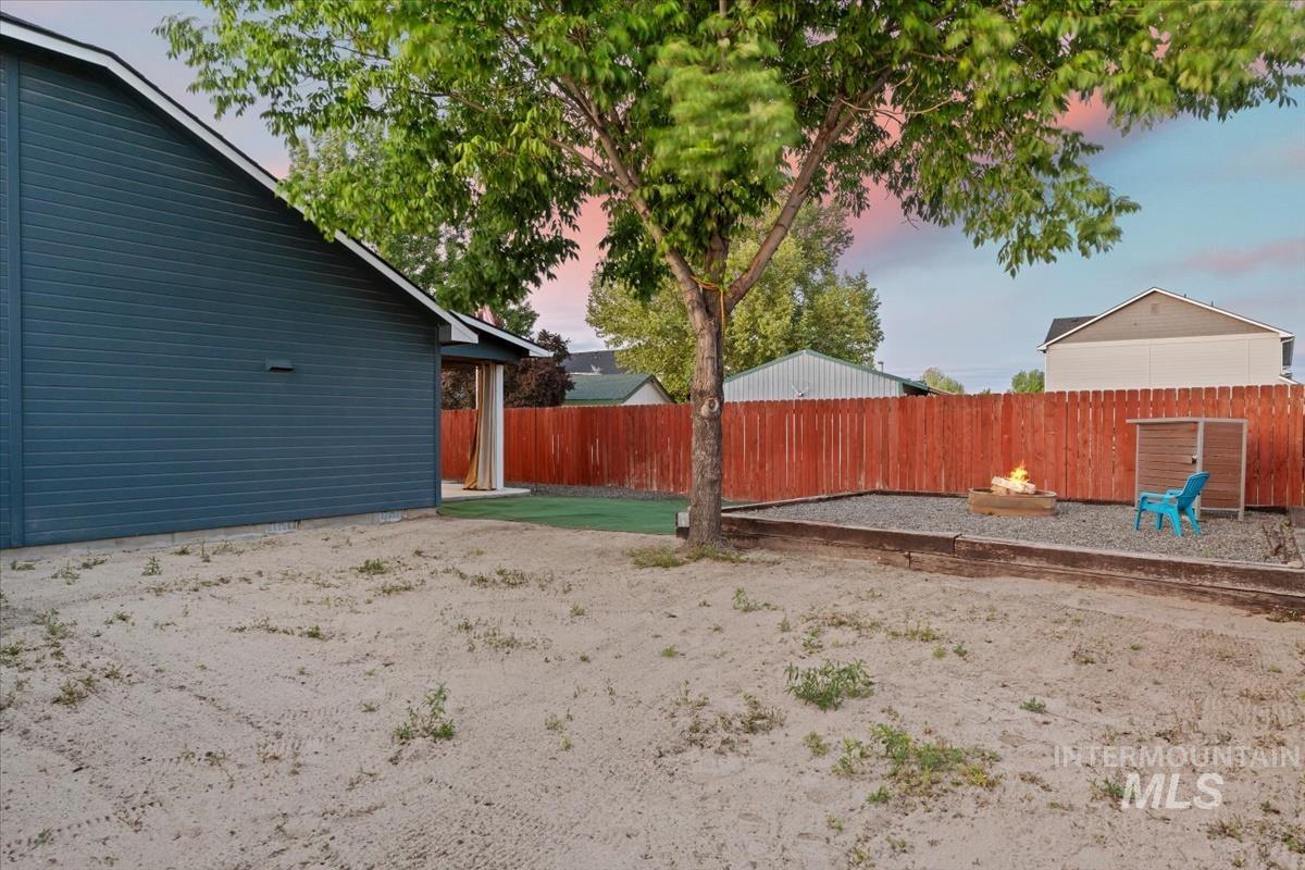 80 Cobblestone Property Photo 27