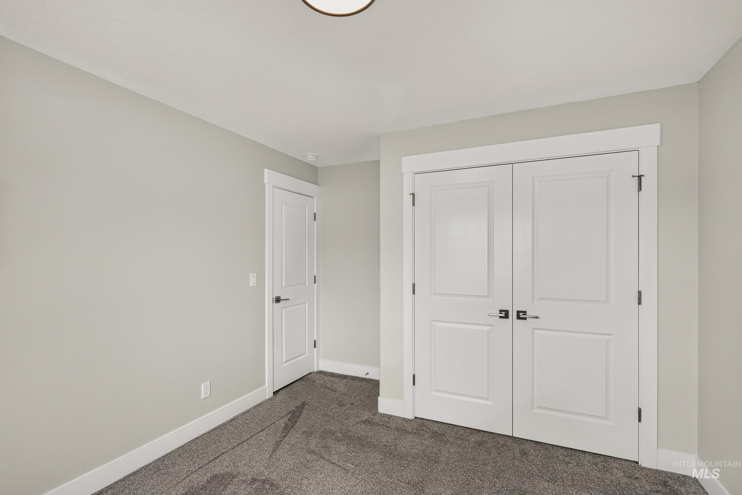 1114 Dolostone Dr Property Photo 19