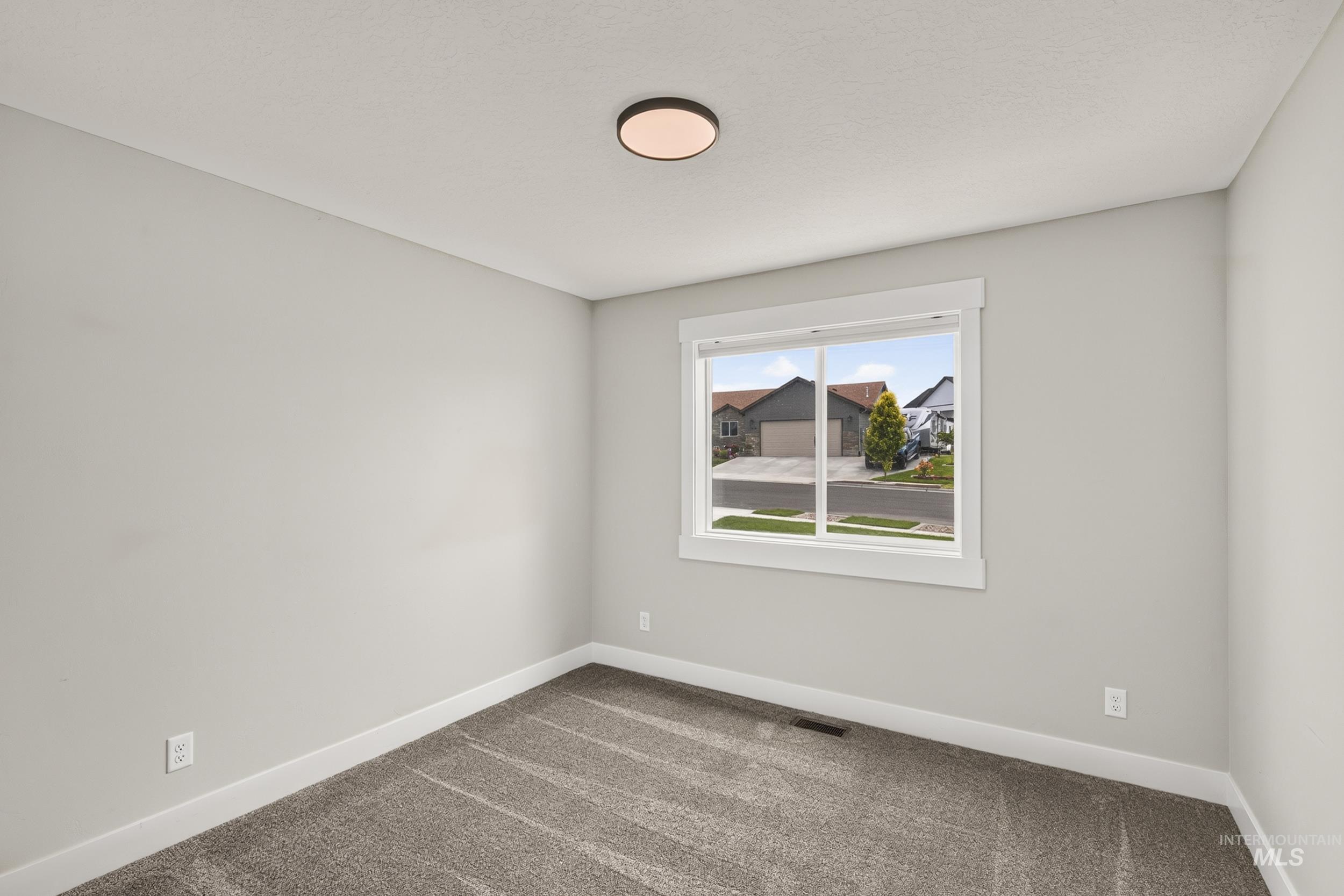 1114 Dolostone Dr Property Photo 20