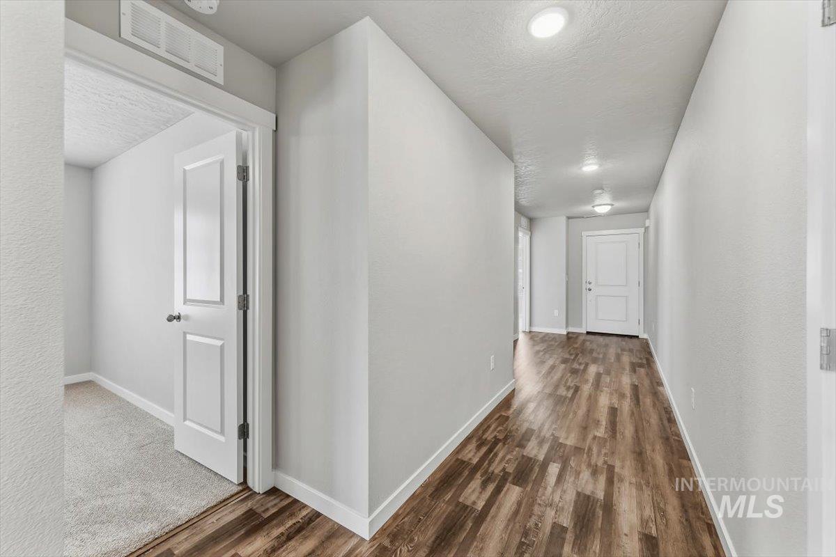 19373 Geneva Pl Property Photo 10