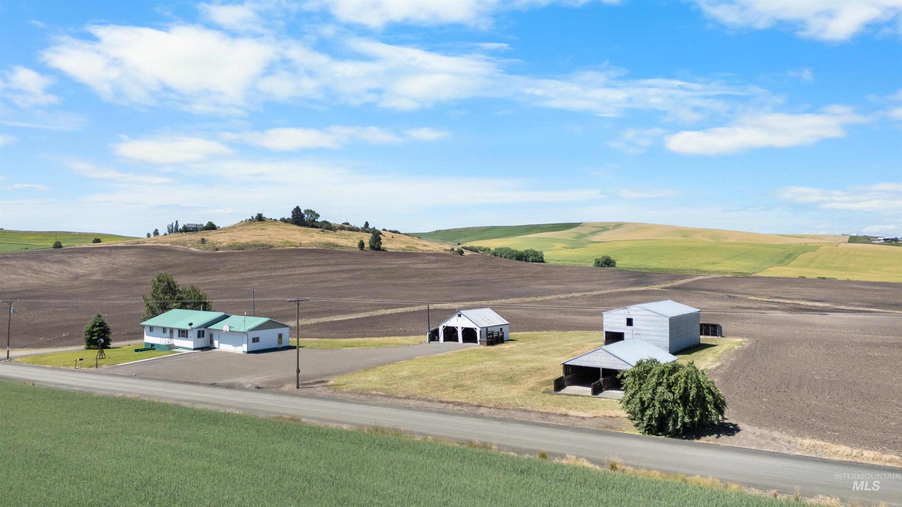 1266 Meadow Creek Road Property Photo 1