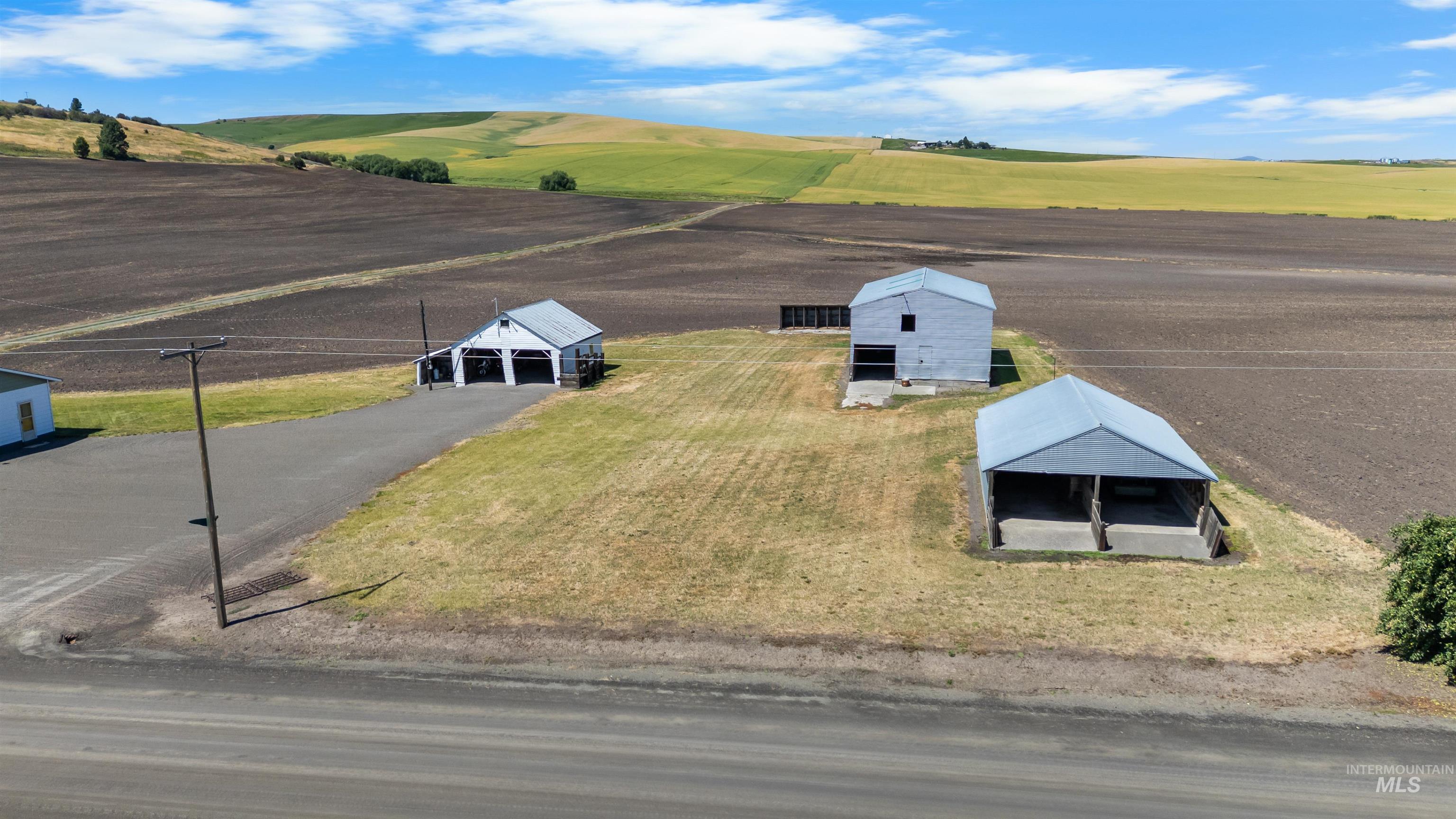 1266 Meadow Creek Road Property Photo 27