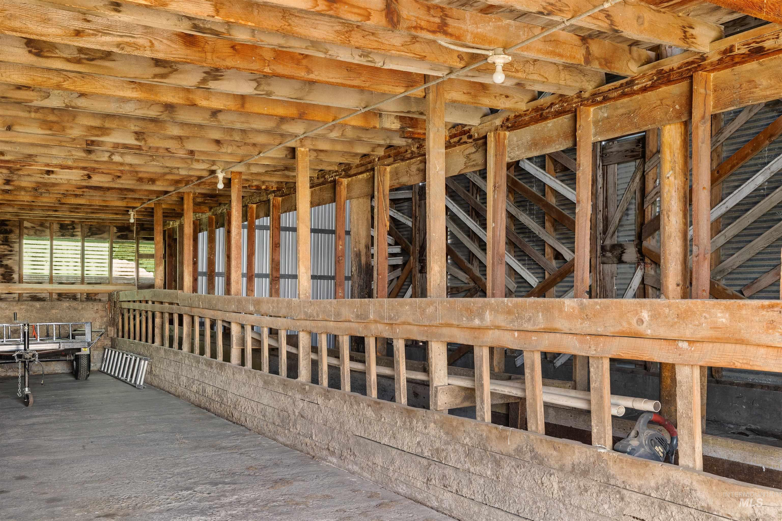 1266 Meadow Creek Road Property Photo 31
