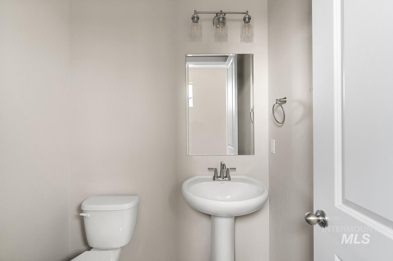 17163 N Yorktown Way Property Photo 42