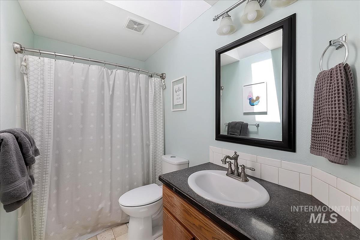 1803 Poplar St Property Photo 31