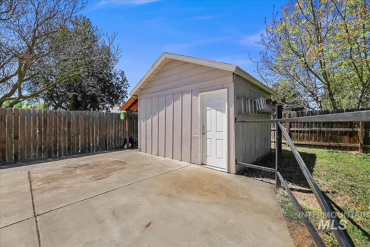 1803 Poplar St Property Photo 41