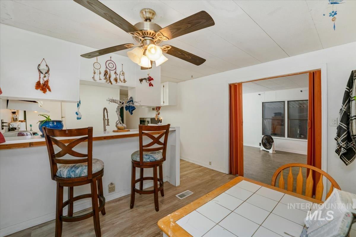 1160 W Concord Property Photo 9