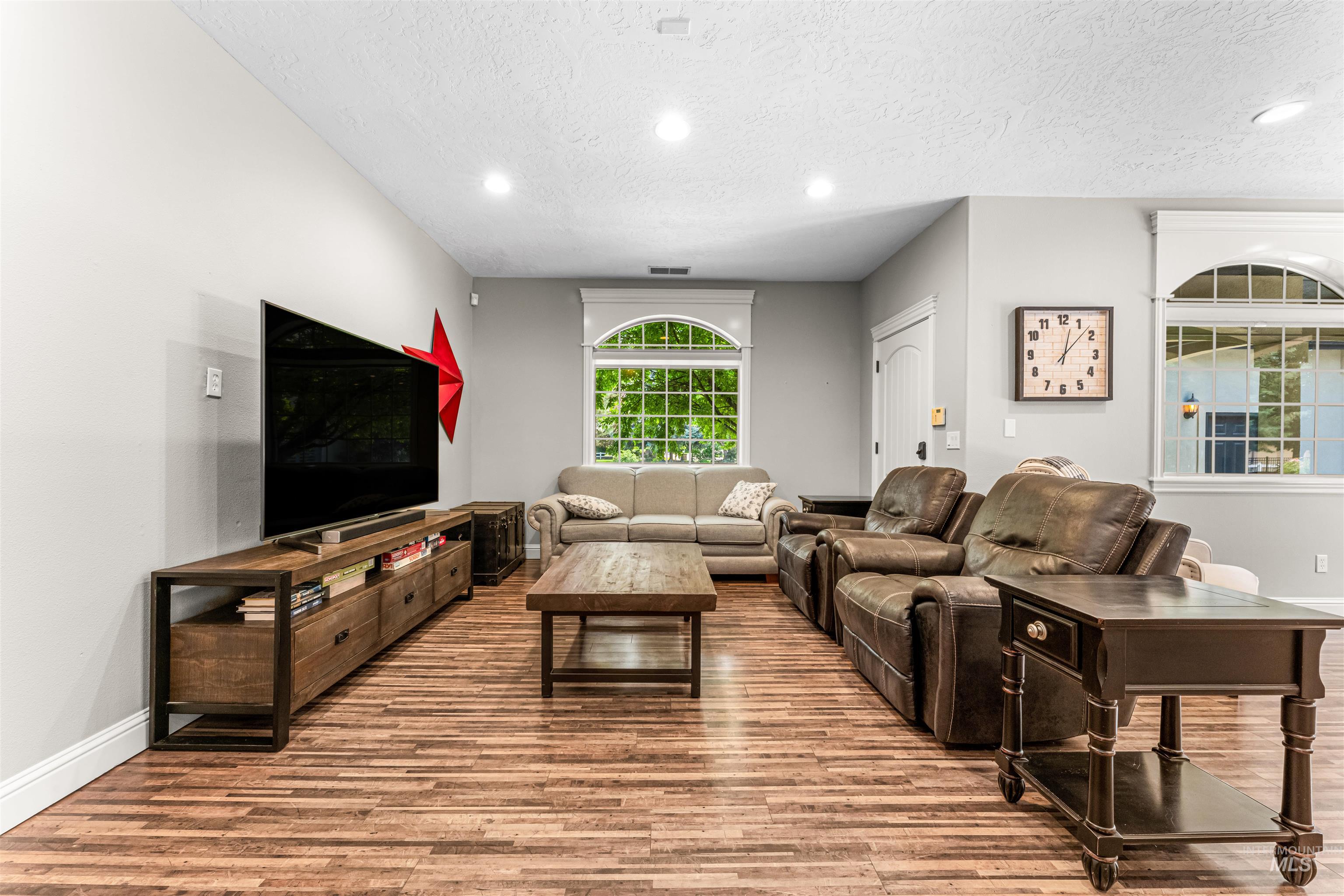 704 N White Sage Way Property Photo 40