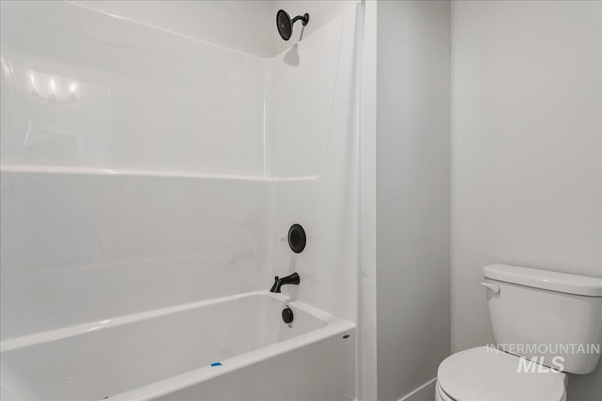7715 W Flathead Lake St Property Photo 34