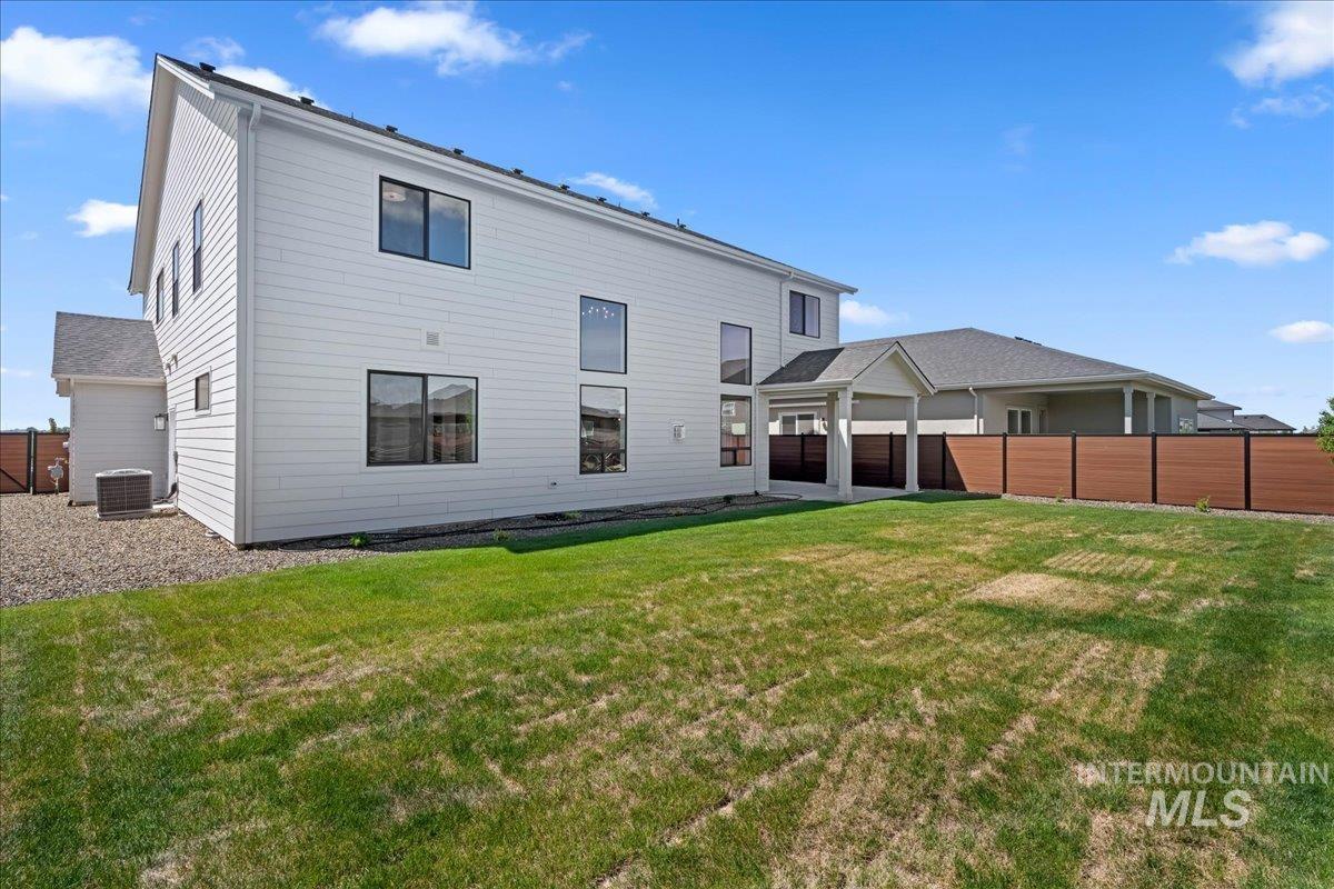 7715 W Flathead Lake St Property Photo 40