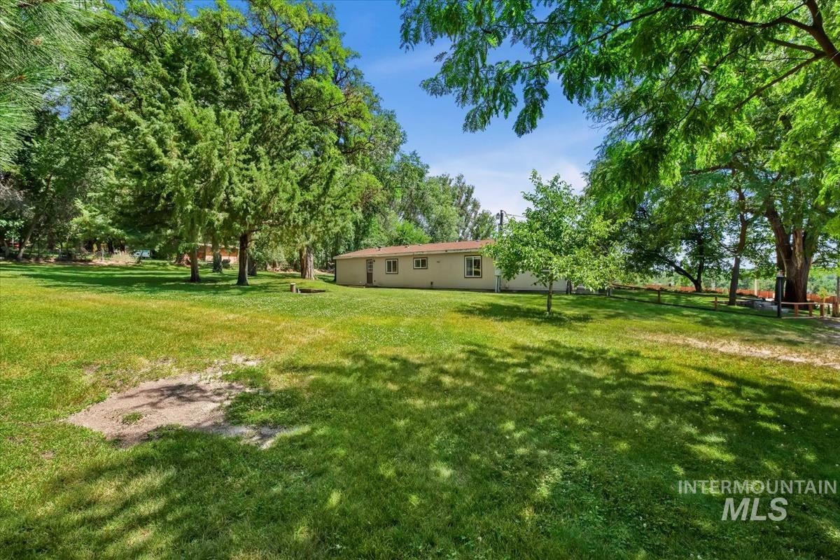 5758 W Hill Rd Property Photo 49