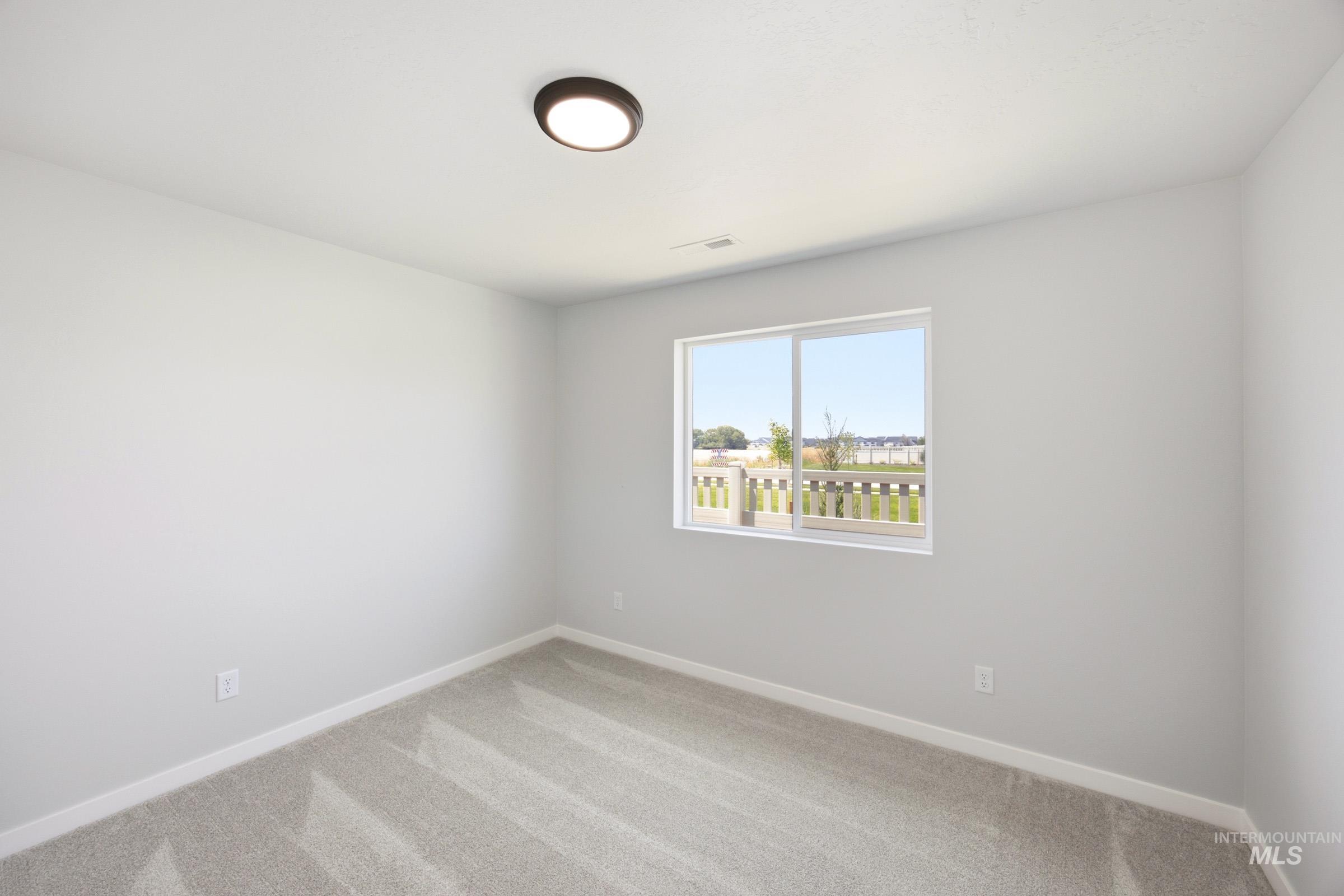 7325 W Trumbull Ct Property Photo 10