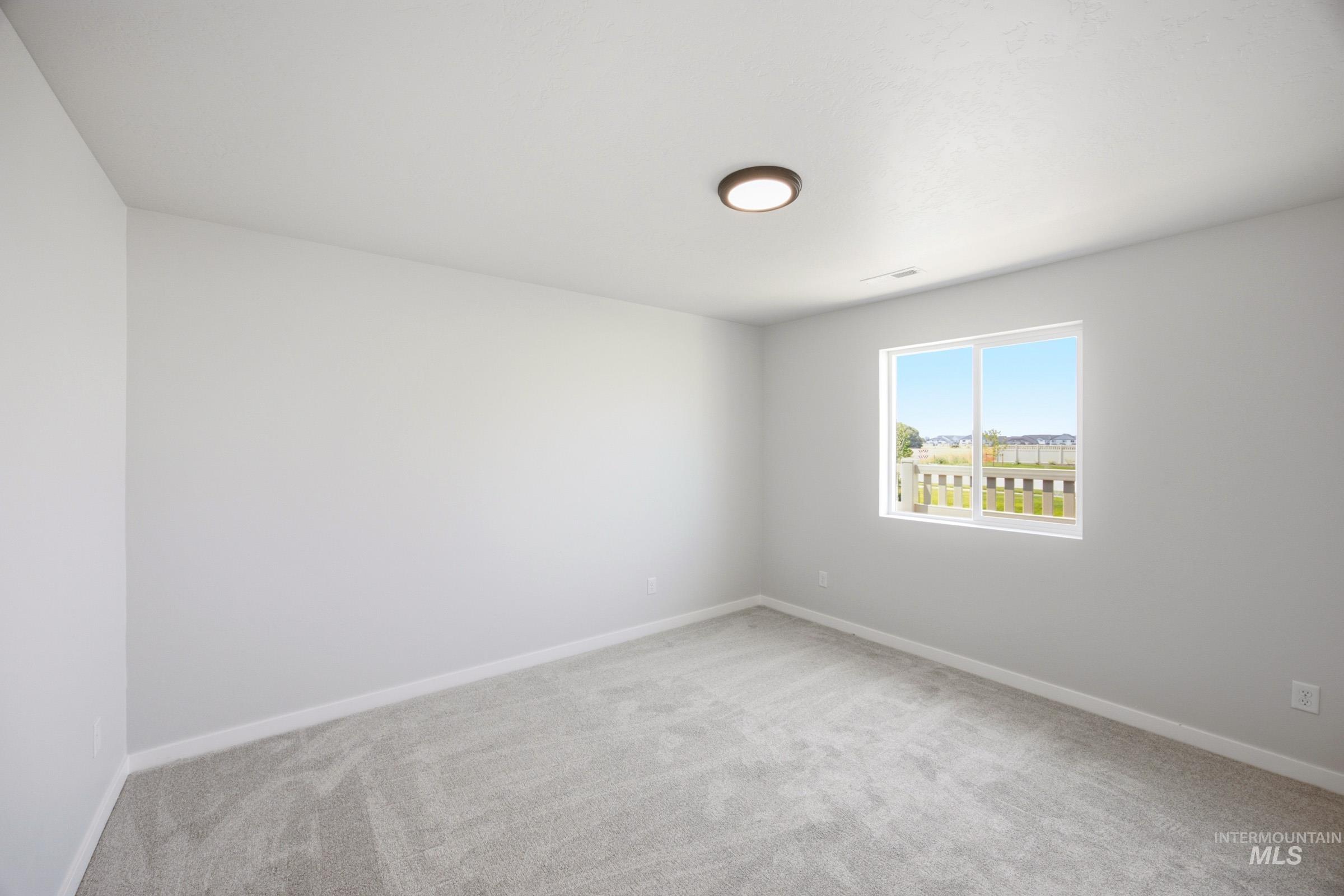 7325 W Trumbull Ct Property Photo 12