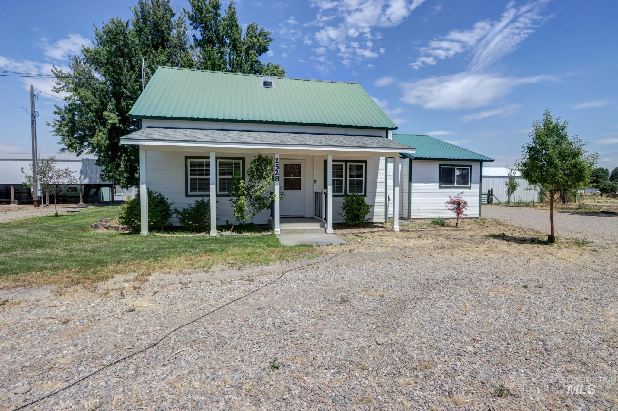 2528 Waterwheel Property Photo 1