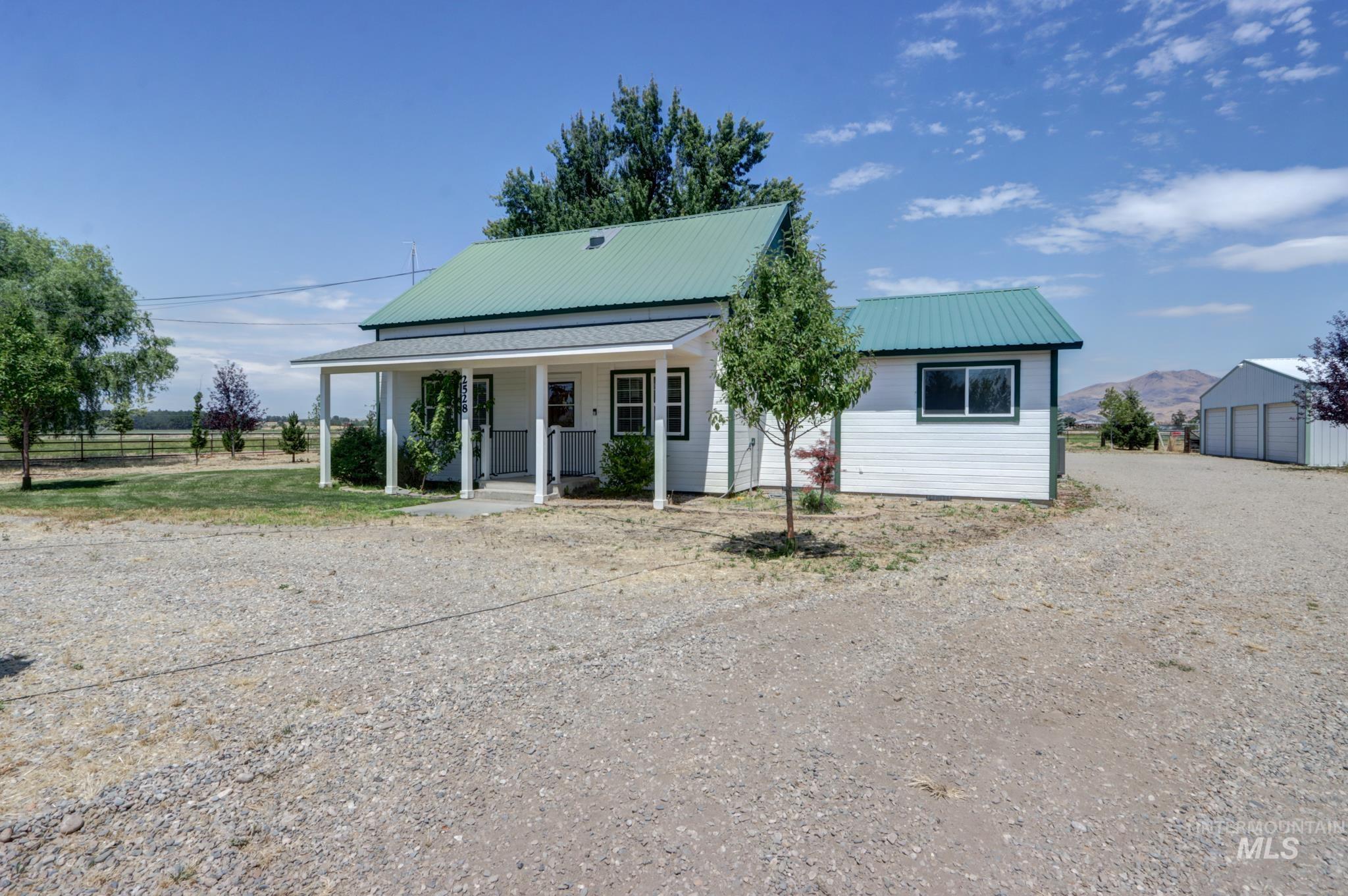 2528 Waterwheel Property Photo 4